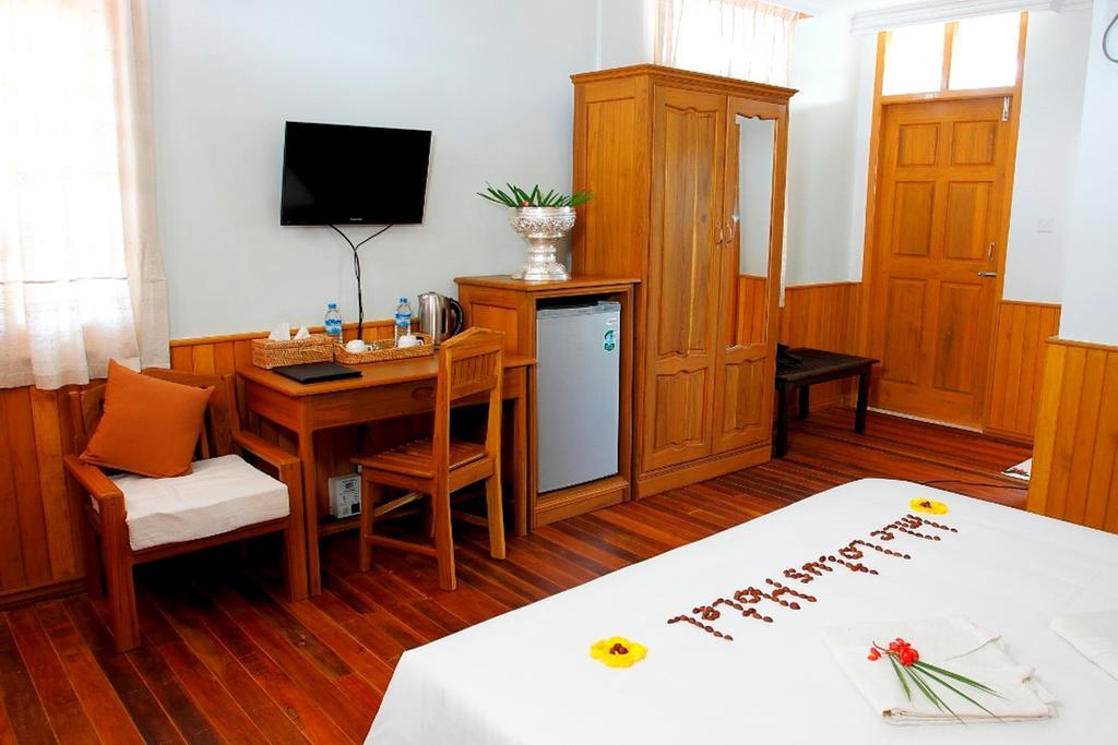 Inle Lotus Hotel Nyaung Shwe Exterior foto