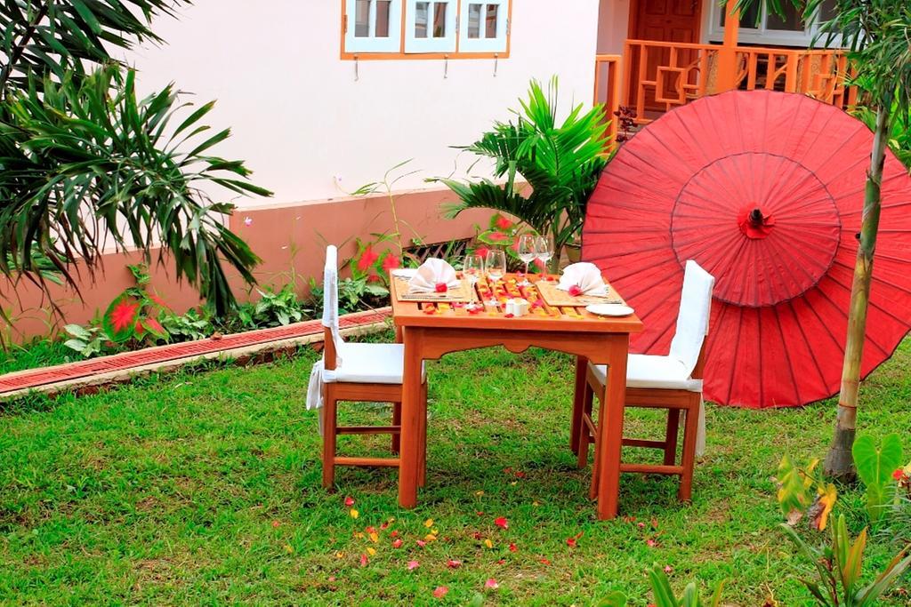 Inle Lotus Hotel Nyaung Shwe Exterior foto